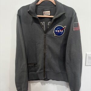 Red Canoe NASA Rocket Scientist Full-Zip Sweatshirt • M • Gray